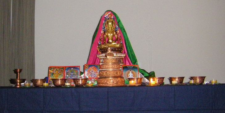 Bon altar